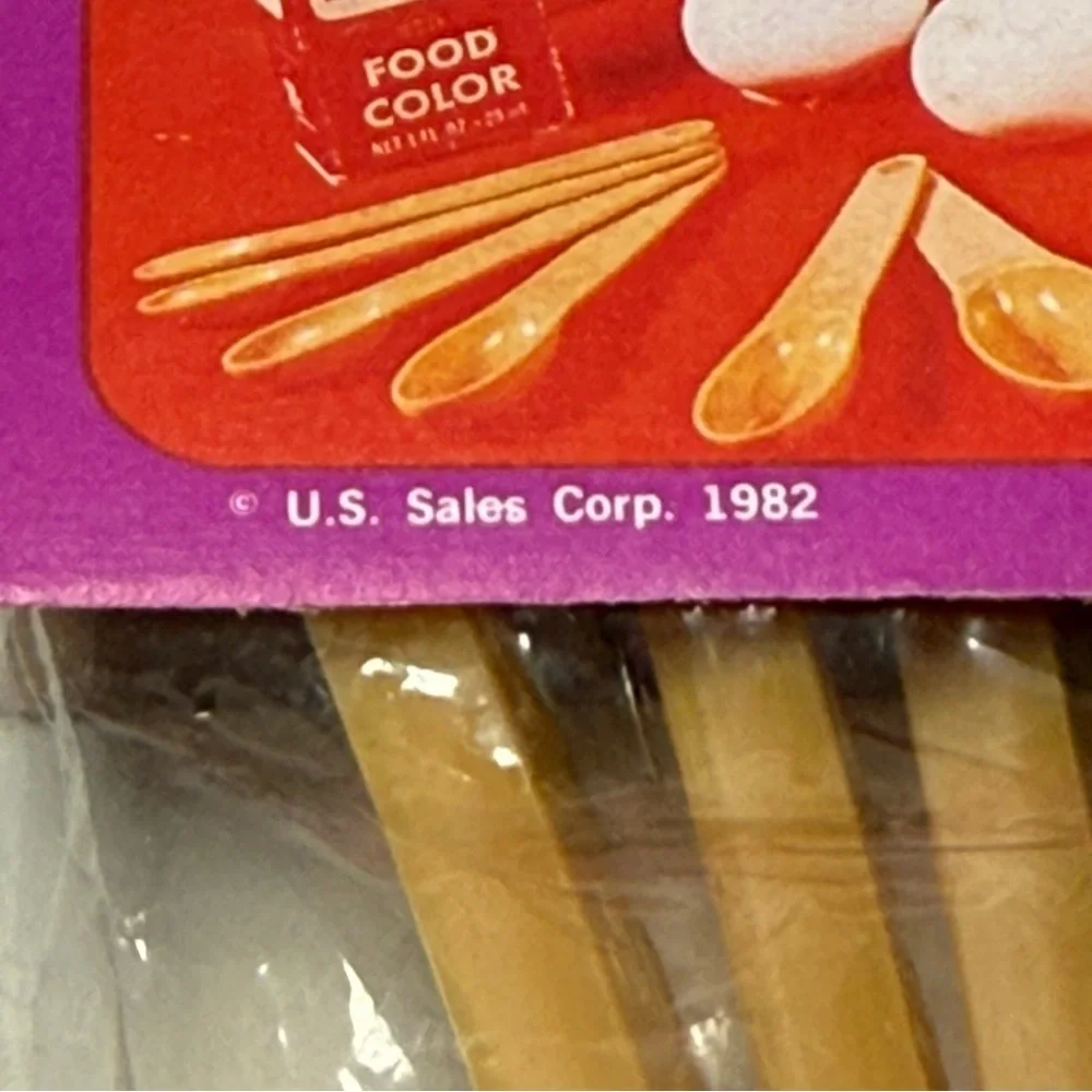 Vintage Measuring Cups
